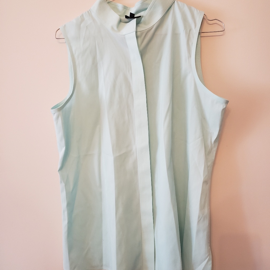 Talbots Sleeveless Button Down